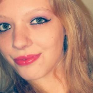 Meet your Posher, Hope